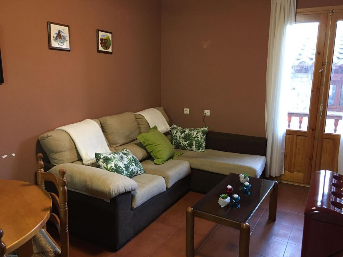 Апартаменти Apartamento Casa Damian Вальделінарес Екстер'єр фото